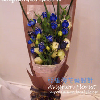 藍色玫瑰花束