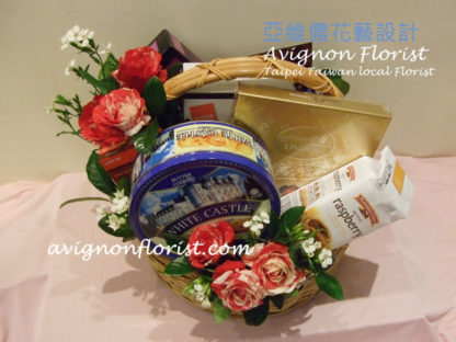 Chocolate and cookie gift basket to Taiwan