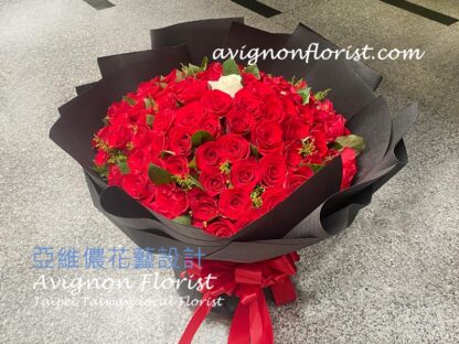 Large red rose bouquet| 99 red roses